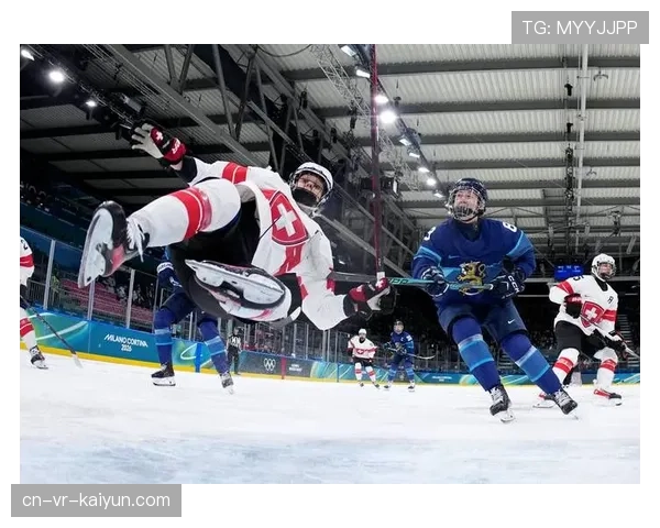 高端冰球护具品牌发布2026年新产品线，强调运用新型吸能材料降低脑震荡风险